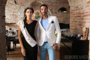 Seara frumuseţii: Miss Oradea şi Miss Bihor vor fi alese într-o gală la Teatrul Regina Maria (FOTO)
