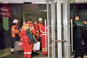 News ALERT! TRAGEDIE la un MALL din Bucureşti. SINUCIDERE în faţa a SUTE de OAMENI