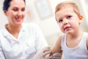 Medic: „Opriţi aceste crime! Vaccinaţi-vă copiii!”