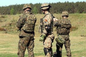 Sute de militari români şi britanici participă la exerciţiul multinaţional “SARMIS 18”, la Brădet