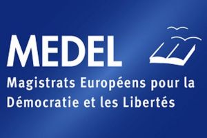 Rezoluţie a magistraţilor europeni de condamnare a implicării serviciilor de informaţii în justiţia din România prin protocoale secrete