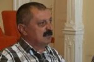 Gavrilă Ardelean cere piaţă de maşini second hand. Felix Borcean îl trimite la târgul din anul 2006!