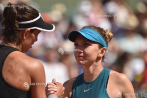 Garbine Muguruza sustine ca Simona Halep este favorita
