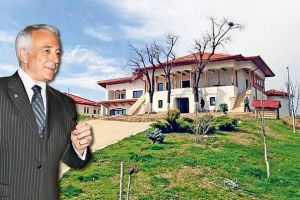 Afacerea cu vin a lui Mugur Isărescu, guvernatorul BNR, a avut vânzări de 3,3 mil. lei în 2017 cu un profit de 236.000 lei