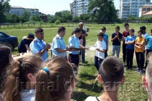 FOTO: Trei şcoli din Vrancea au participat la concursul „Prietenii Pompierilor”