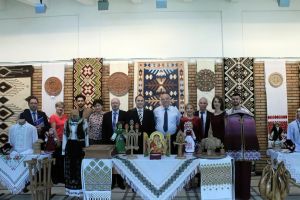 Expoziţie aparţinând studenţilor şi profesorilor din Cernăuţi, vernisată la USV