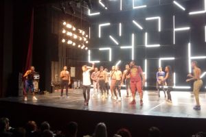 FOTO/VIDEO: Spectacol incendiar de dans în prima zi de FITS! Îl mai puteţi vedea şi astăzi!