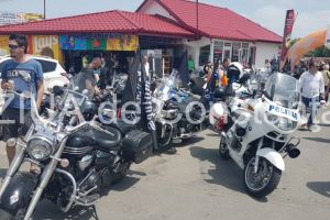 Imagini de la eveniment. Parada a motociclistilor pe traseul statiunea Mamaia – Constanta. Are loc cea de-a XI-a editie a Seawolves Bike Fest (galerie foto)