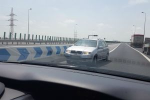 Pericol pe autostrada. Un sofer a fost surprins conducand pe contrasens pe Autostrada A4 Ovidiu-Agigea (galerie foto)