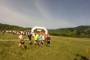 Semimaraton Bichigiu. Oameni cu suflet mare au pus cărămizi la temelia casei pentru Anişoara (FOTO-VIDEO)