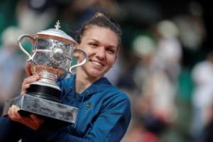 Mesajul emoţionant al Simonei Halep pentru Petra Kvitova şi Irina Begu, după câştigarea troferului de la Roland Garros