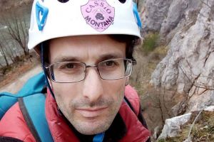 Liber căţărător: Preşedintele clubului de alpinism şi escaladă Cassio Montana, Răzvan Paută, vrea să atragă tinerii spre aceste sporturi