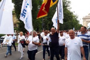 ALDE Prahova a sustinut mitingul cu peste 2.000 de oameni