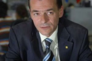 Miting PSD. Orban este într-o confuzie totală. Susţine că PSD a confiscat simbolul #Rezist