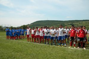 Cele mai bune echipe de oină din România s-au întrecut la Negrileşti. Cine a câştigat turneul