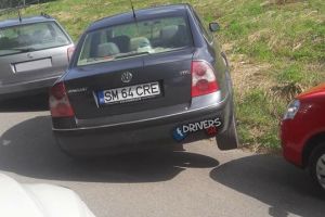 FOTO. Imaginea zilei! Parcare de tot râsul în municipiul Satu Mare