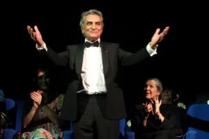 #RespectTeatru: Mesaj dedicat sarbatorii seniorilor teatrului constantean. Tenorul Vasile Moldoveanu