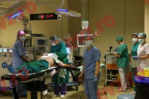 Școala românească de transplant pulmonar câştigă bătălia cu sabotorii