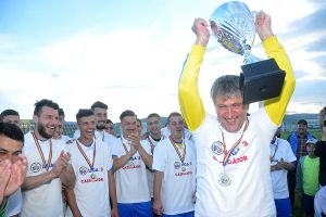 Aerostar continuă cu Popovici