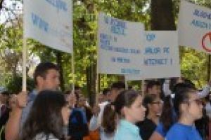 Daca e luni, politistii vorbesc copiilor  / „100 DE ZILE DE MESAJE PREVENTIVE”