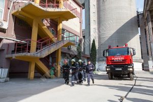 Posturi de ucenici pentru absolvenţii de liceu, la HeidelbergCement Fieni