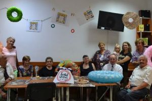 FOTO: Ziua Naţională a Gogoşilor, sărbătorită de B-Unici