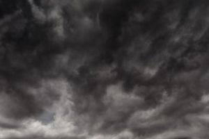 Alertă meteo. Furtuni şi vijelii la nivelul întregii ţări