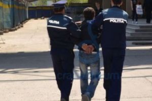 Spargeri pe bandă rulantă la Galaţi. Poliţiştii au fost uimiţi când au văzut cine sunt făptaşii. Nu le-a venit să creadă!