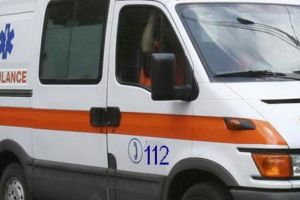 Bătrână accidentată de un microbuz