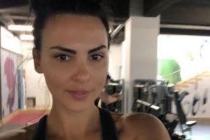 Lavinia Pârva, SURPRINSĂ în IPOSTAZE INDECENTE! Fanii sunt în EXTAZ. Fotografiile „AU SCĂPAT” pe internet - FOTO