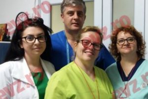Doctorul care consultă în limba surdo-muţilor