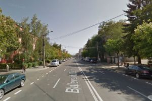 De ce vor dispărea parcările oblice de la limita carosabilului de pe mai multe străzi din Bistriţa