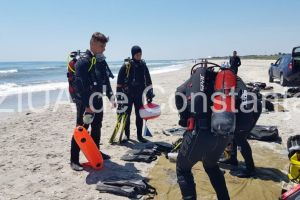 Scafandri reiau operatiunile de cautare a adolescentului disparut in mare pe plaja de la Corbu