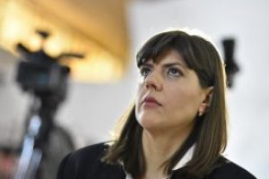 EDITORIAL: Republica de mahala – Dictatura DNA sau dictatura CCR? Ori fac cu schimbul?