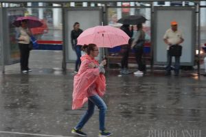 Cod galben de vreme instabilă în Bihor: Se anunţă furtuni până la finalul săptămânii