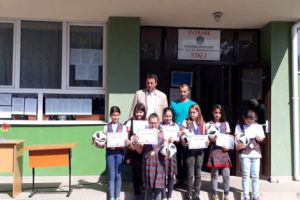 Micile fotbaliste au fost premiate