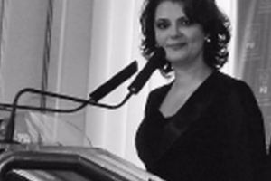 Ministrul Muncii, Olguţa Vasilescu, aduce în discuţie posibilitatea suspendării preşedintelui

