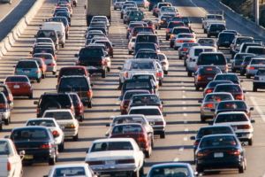 Răgaz pentru şoferii care circulă cu ITP expirat. Nu vor mai rămâne fără talon şi plăcuţe de înmatriculare