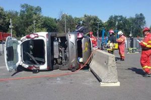 Cei mai buni pompieri de la descarcerare din tara concureaza la Timisoara