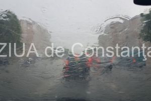 Cod galben de averse, grindina si descarcari electrice in Dobrogea. Cat va dura