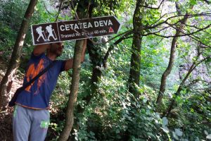 În sfârşit, Cetatea are trasee marcate