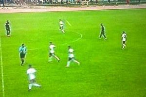 Voluntariul lui Adrian Mutu a rămas în prima ligă, după ce a pierdut returul cu Chindia, dar a câştigat la penalty-uri