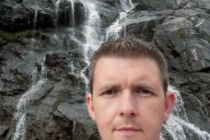 Cluj: Pedofilul care acţiona în zona unei şcoli, trimis în judecată