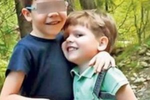 FOTO: Tatăl copilului omorât de câini în Parcul Tei, la volanul unui bolid de lux