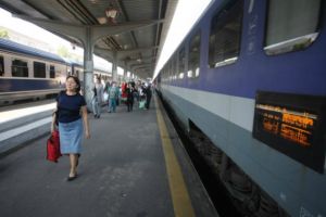 Percheziţii la CFR Călători. Persoane suspectate de delapidare de 156.000 lei