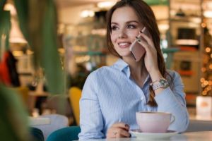 Telefoanele mobile ne pot asculta conversatiile! Concluzie surprinzatoare in urma unui experiment