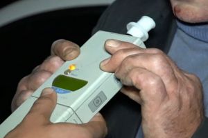 Bărbat de 63 de ani, depistat în trafic cu 1,26 mg/l alcool pur în aerul expirat