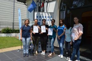 Proiectul de educaţie anticorupţie ”Arta de a fi Integru”, la final. 72 de liceeni ilfoveni vor petrece o săptămână la Școala naţională pentru democraţie, de la Pădureni, judeţul Covasna