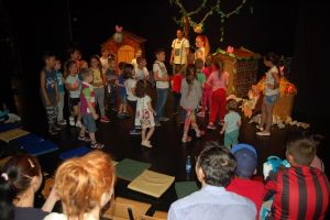 Teatrul Colibri, la final de Stagiune 2017 / 2018, cu spectacole şi motoare turate pentru Festivalul Puppets Occupy Street  