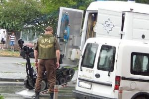 FOTO: Alarmă cu bombă în centrul Târgu-Mureşului! Intervenţie promptă a Brigăzii Antitero SRI